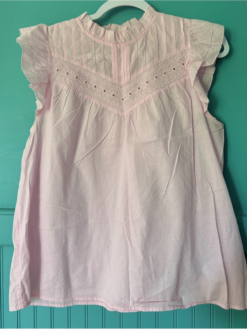 Women’s' Pink Eyelet Breezy Sleeveless Blouse - Perfect for Summer - Size Medium